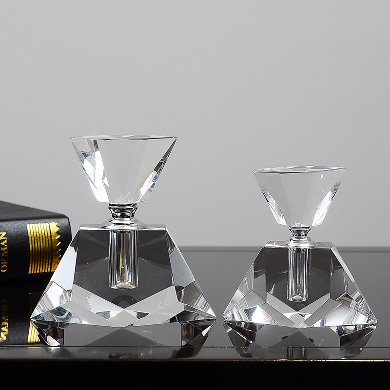 Collectible Vintage Wine - زجاجة عطر كريستالية أوروبية عتيقة فاخرة