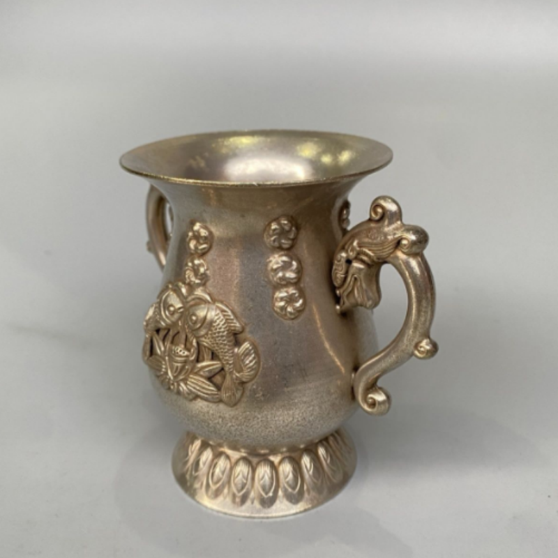 كأس نبيذ برونزية عتيقة بمقبضين - مراجعة Collectible Vintage Wine وسعره