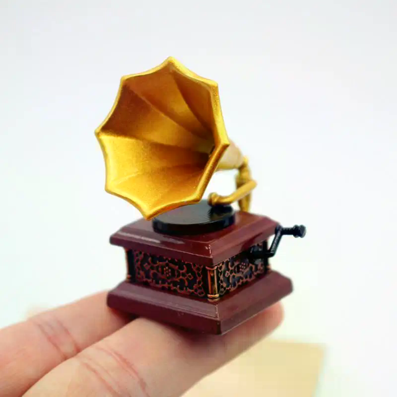 دمية خمر الفونوغراف المنمنمات  - مراجعة Vintage Collectible Dolls وسعره