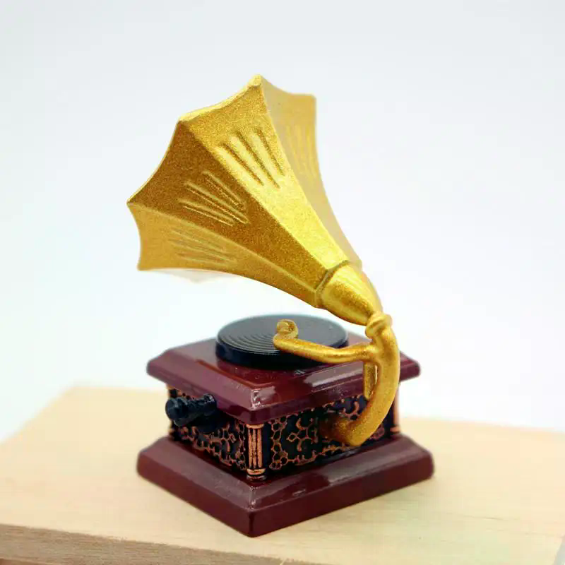 دمية خمر الفونوغراف المنمنمات  - مراجعة Vintage Collectible Dolls وسعره