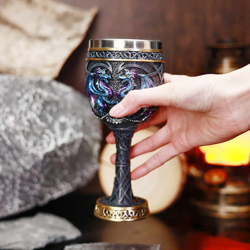 كأس نبيذ قوطية عتيقة بتصميم ال - مراجعة Collectible Vintage Wine وسعره